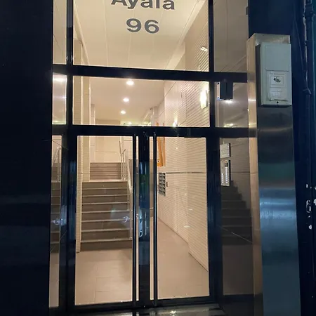 Ayala Beach Apartment *